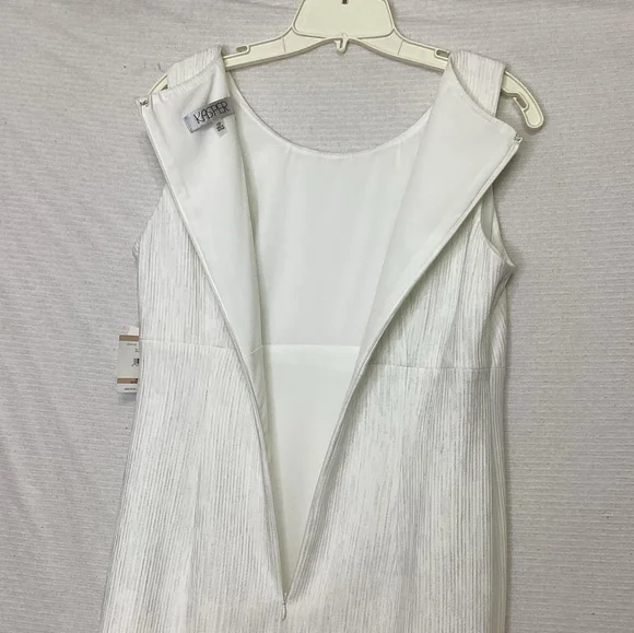 Kasper Women's Stretch Crepe Sleeveless Sheeth Neck Dress - Picture 3 of 5